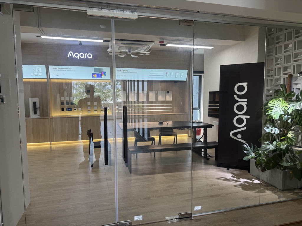 Aqara products on display